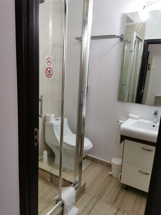 מלון בוקרשט Nevis Fundeni מראה חיצוני תמונה
